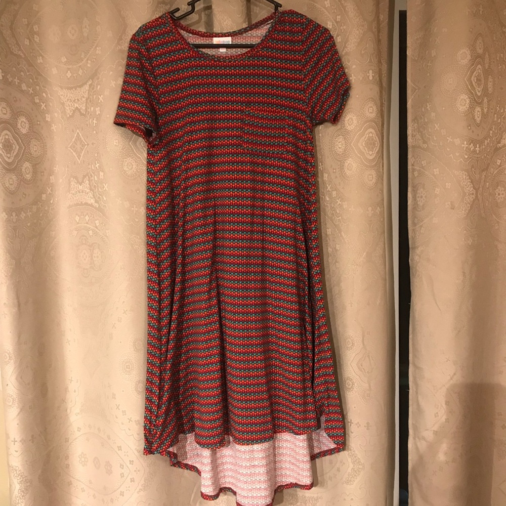 LIKE NEW Lularoe Carly!!!